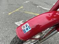 Samolepka, z Šestidenní z roku 1963, zda stroj v závodu skutečně startoval, ale nikdo neví. Vypadá na to až moc zachovale...