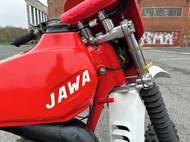 Bitrak je pěkně hlučný. Naše sbírka přilákala i policejní hlídku.