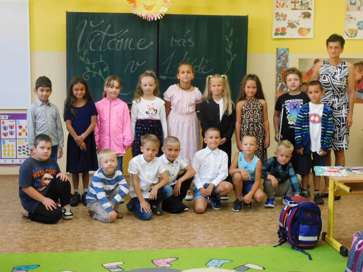Dne  2.9.2024 proběhlo slavnostní Vítání prvňáčků v jejich třídě na Základní škole.