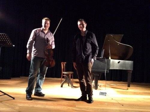 Farní sbor ČCE v Horních Vilémovicích Vás zve na koncert Daniela Juna ( klavír) a Jiřího Kabáta (viola).  Na programu  R. Schuman A. Dvořák M. Dvořák a další... V sobotu 23.11.2024 v 18:00, sál evangelické fary v Horních Vilémovicích