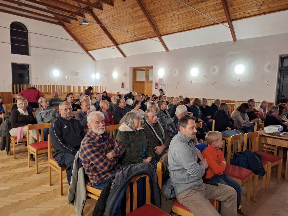 úterý 12.11.2024, KD Cetkovice, pořadatel OÚ Cetkovice společně s knihovnou