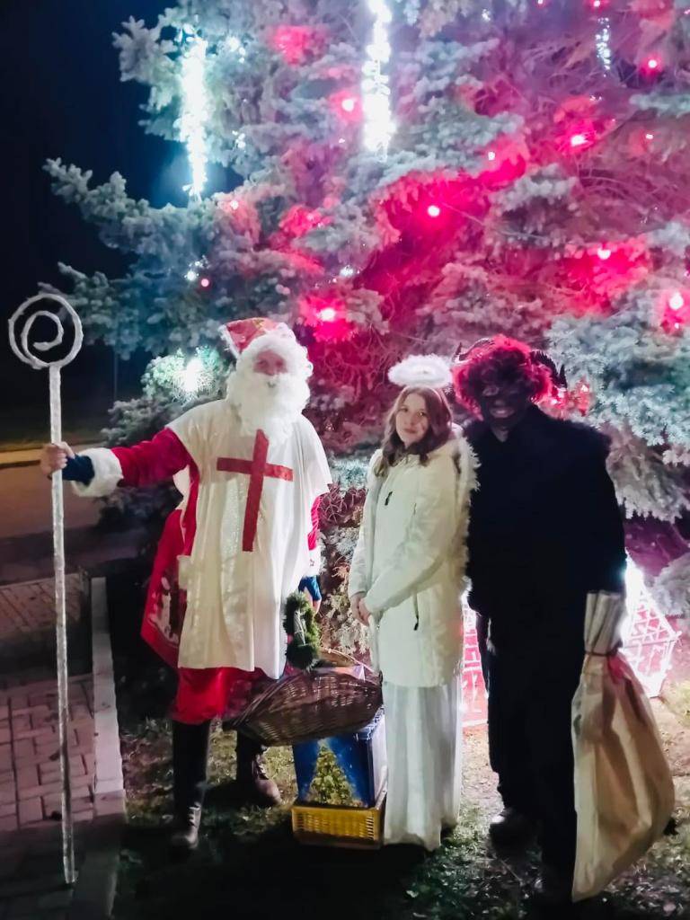 Rozsvíceni vánočnîho stromu