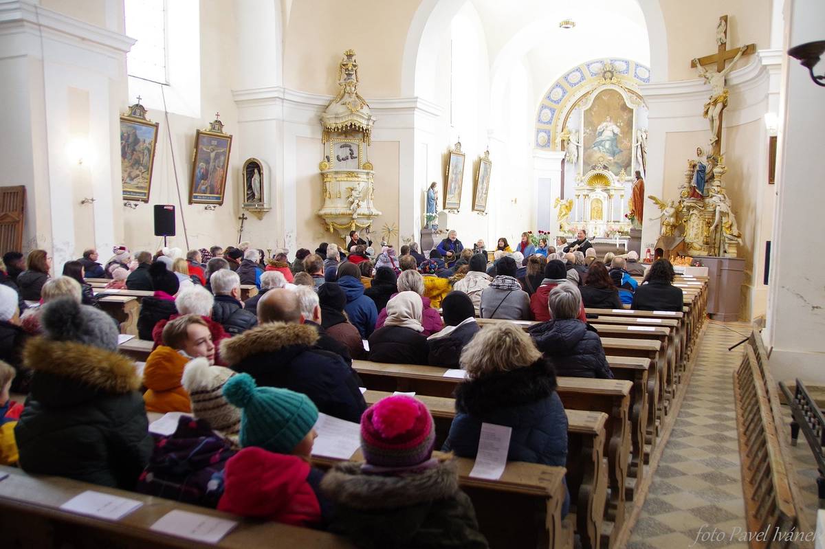 Dne 24.12.2024 ve 12.00 hod proběhne tradiční vánoční setkání sousedů a přátel v kostele ve Starém Městě.