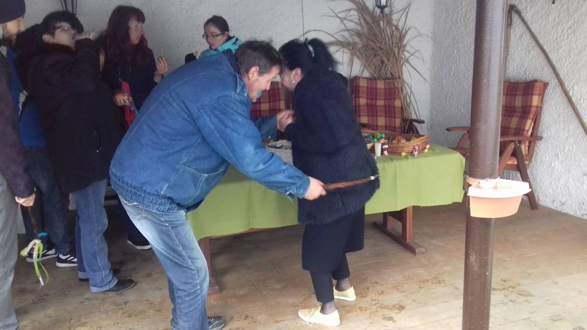 Hody hody, doprovody... - znělo z dětských úst u každých dveří v naší obci.