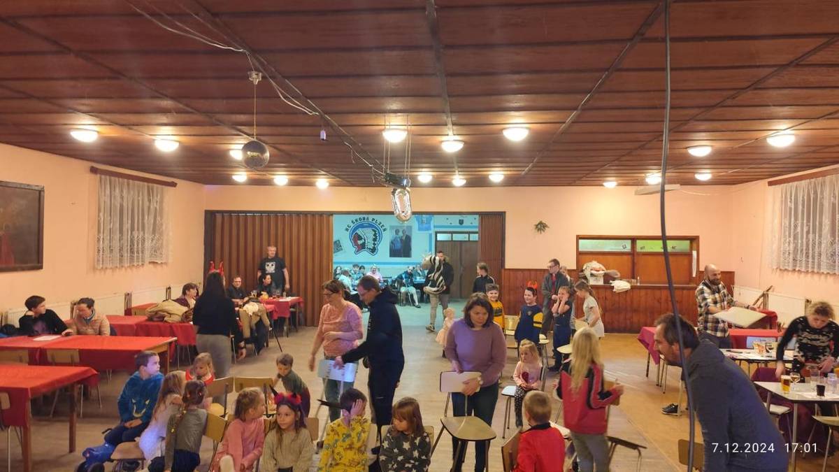 7.12.2024 v místním kulturním domě proběhla mikulášská besídka formou her a tance. Děti byly spokojený, spocené, ale užili si to myslím doslova a do písmene.   Děkujeme za hezké obrázky které nakreslili. A vidíme se zase příští rok.