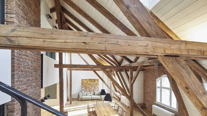 Galerie: Podkrovní vinohradský byt