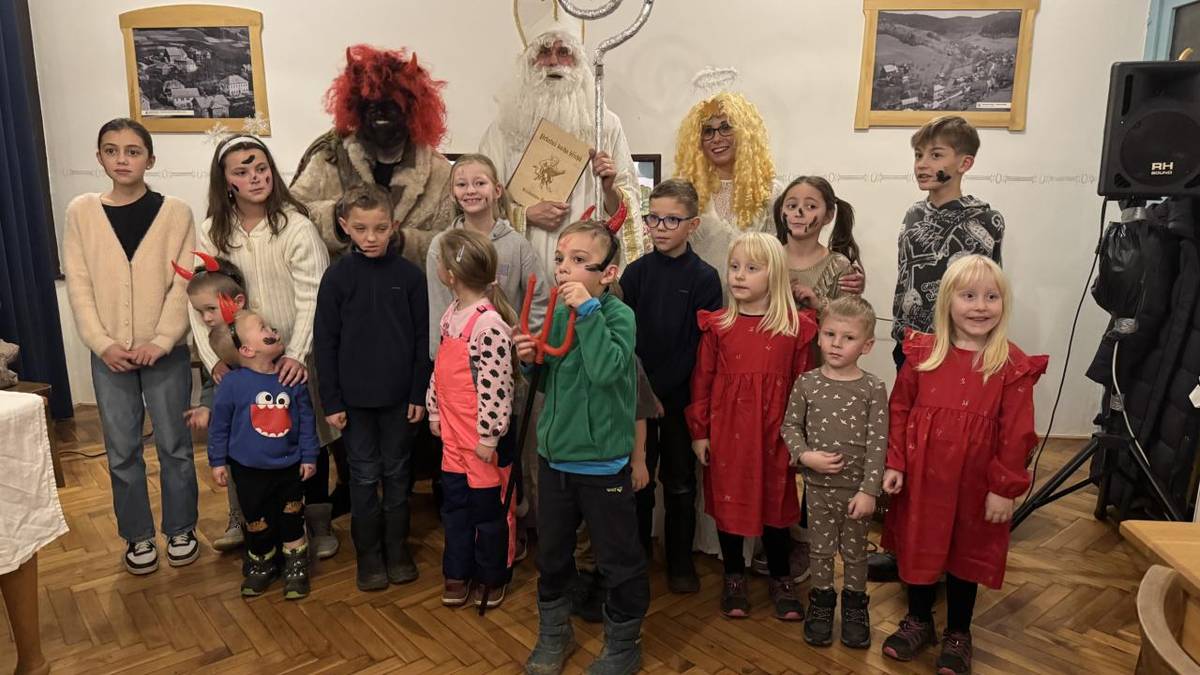 Mikulášské odpoledne s připravenými dílničkami pro děti v hospodě U Kryštofa.