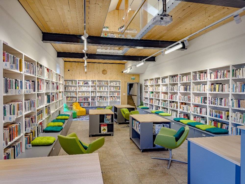 Dne 2. ledna 2025 se znovu otevírá Obecní knihovna v Olomučanech. Provozní doba bude každý čtvrtek od 15.30 do 18.30 hodin.