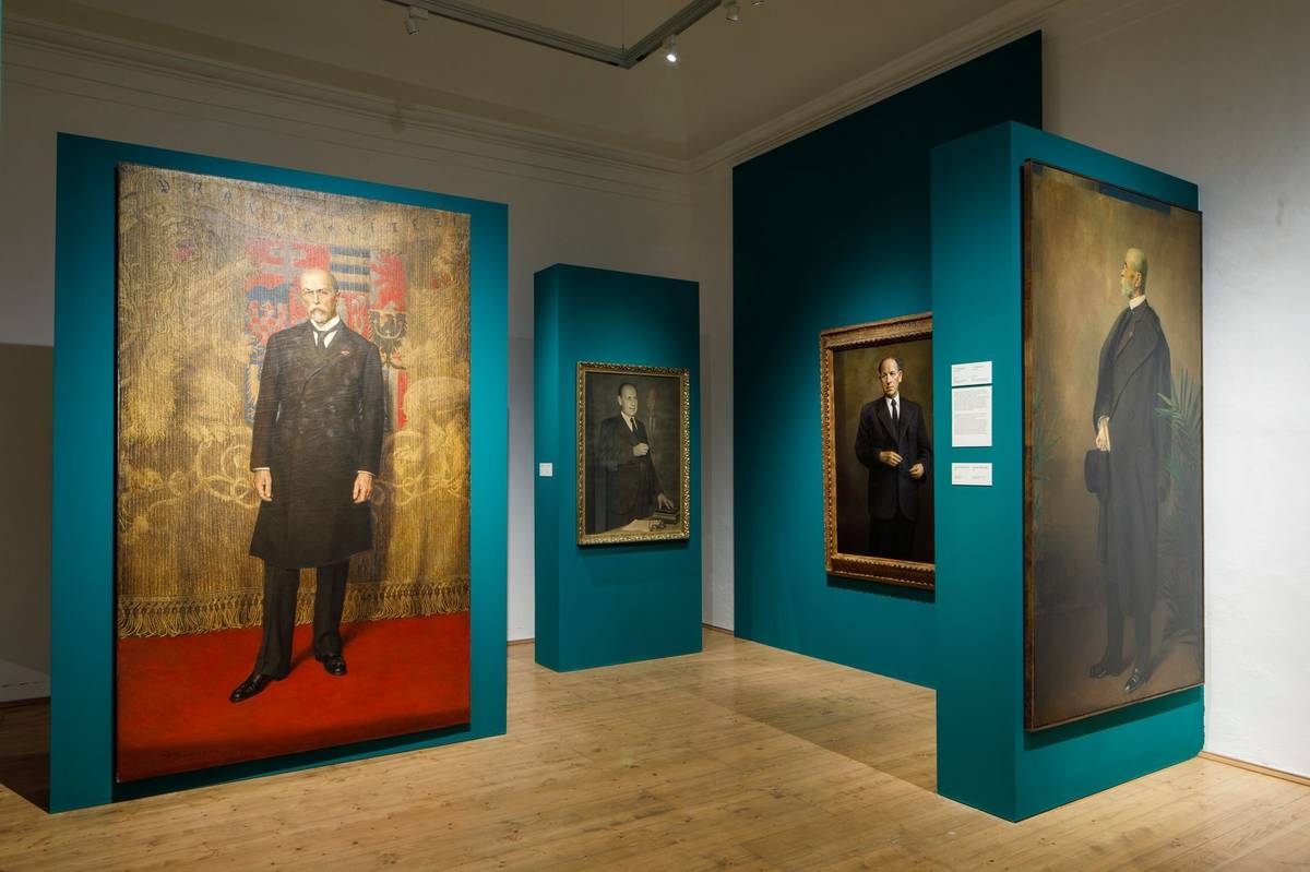 Vratislav Nechleba, kterého připomíná výstava v kutnohorské Galerii Středočeského kraje, za života patřil k prominentním malířům.