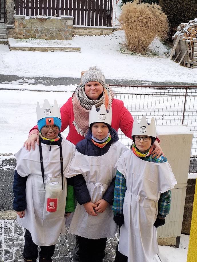 Sbírka v obci proběhla 4. ledna 2025, koledníci vybrali 35.000 Kč. Děkujeme všem , kteří přispěli i koledníkům a vedoucím skupin.