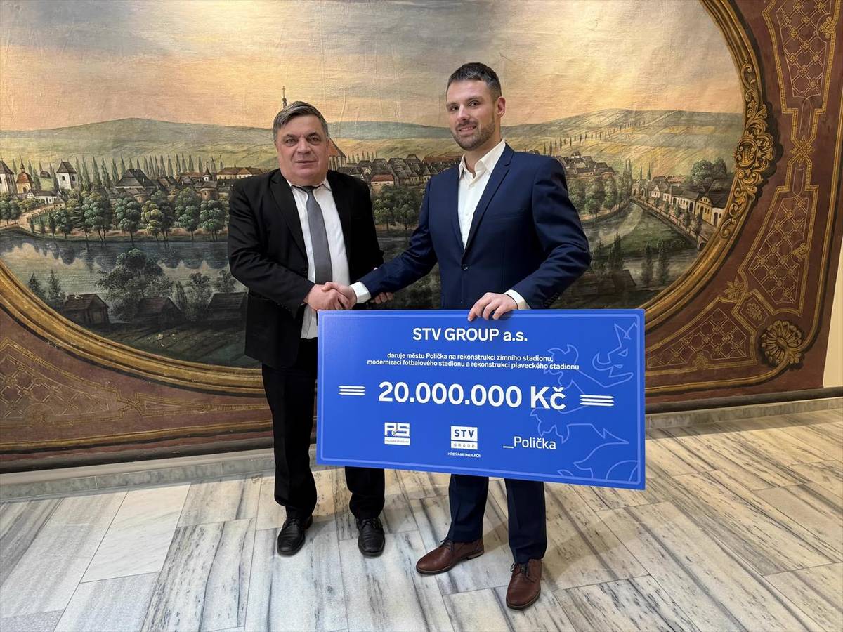 Starosta města obdržel z rukou Lukáše Herverta, ředitele developmentu STV GROUP symbolický dárkový šek  na částku 20 mil. Kč. Firmě STV GROUP patří velké poděkování města Poličky.     Společnost STV GROUP, klíčový hráč obranného průmyslu a dlouhodobý partner města Polička, věnovala 20 milionů korun na rekonstrukci zimního stadionu, ...