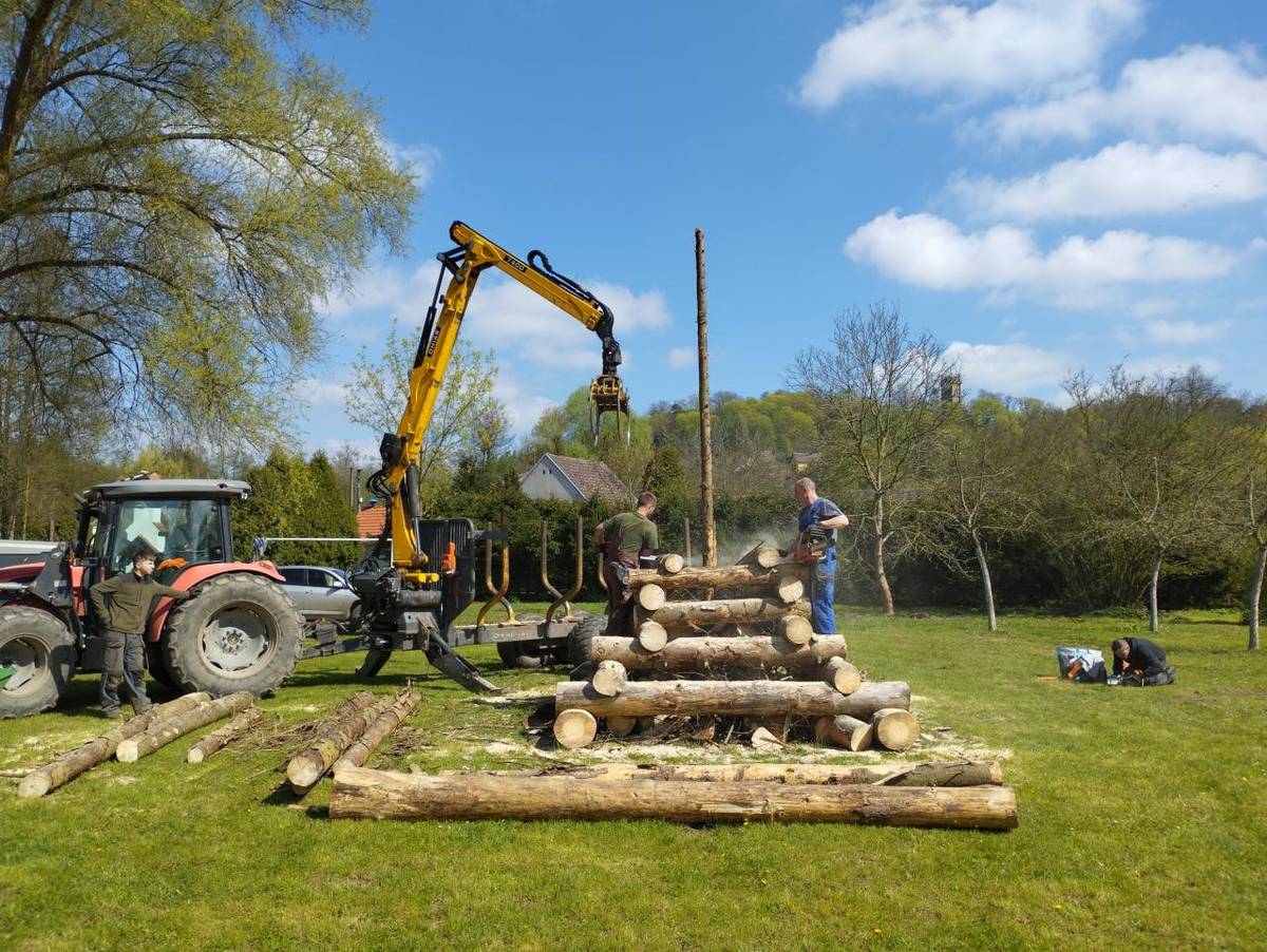 Dne 30. 4. 2023 proběhlo tradiční pálení čarodějnic.