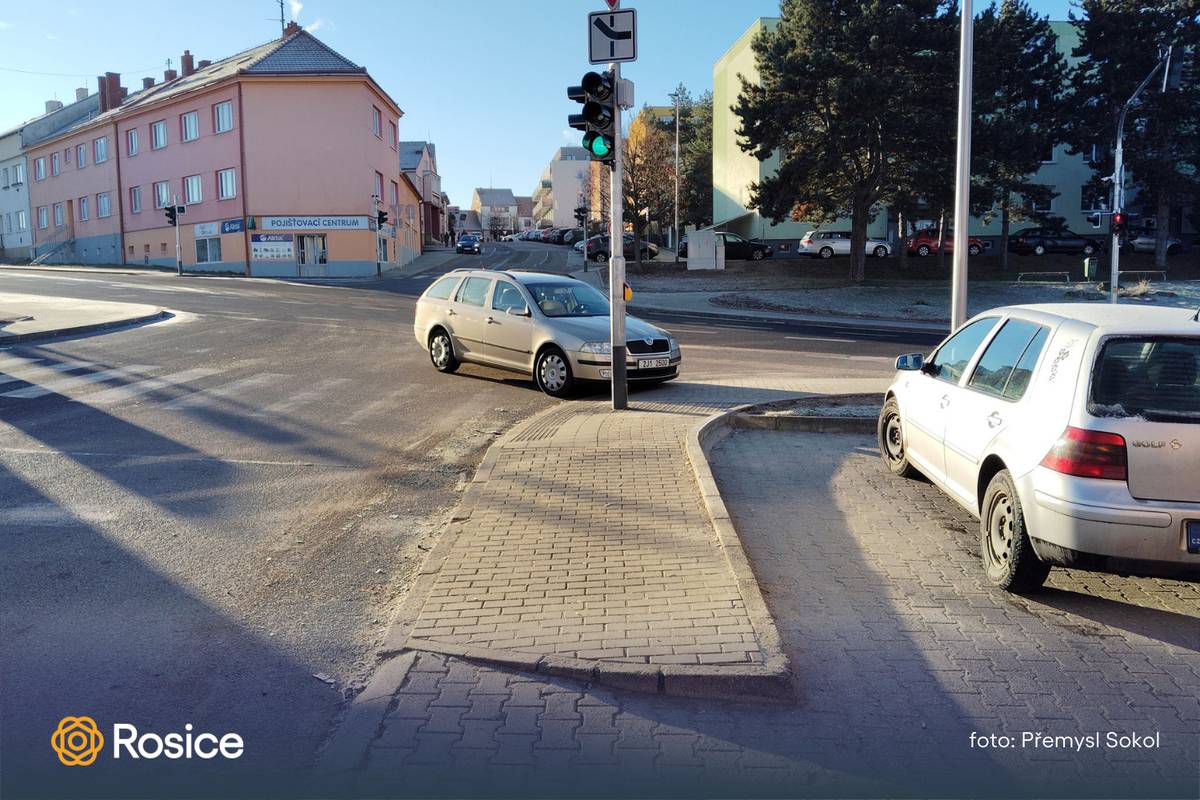 Zásadní zpráva nejen pro ty, kteří rádi parkují v nové světelné křižovatce je tady.
