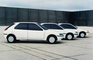 Nástupcem 309 se stal v roce 1993 Peugeot 306. Takto vypadaly některé jeho možné návrhy.