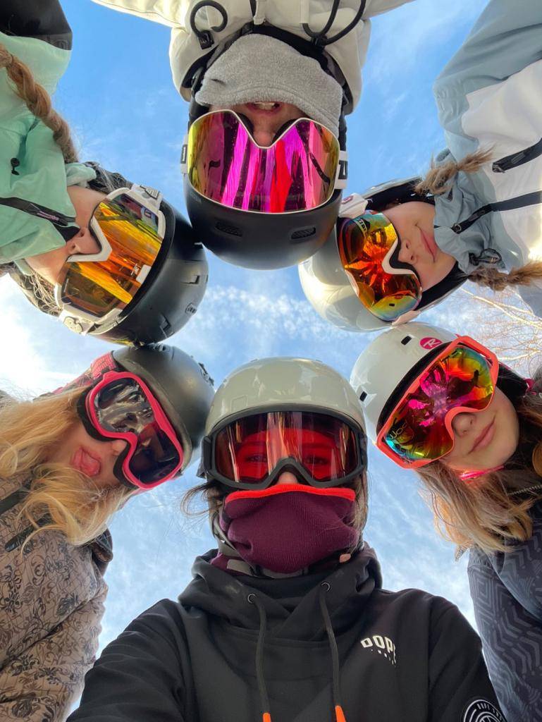 Od 27.1 do 31.1.2025 se naše škola zúčastnila opět po roce lyžařského kurzu na Železné Rudě.