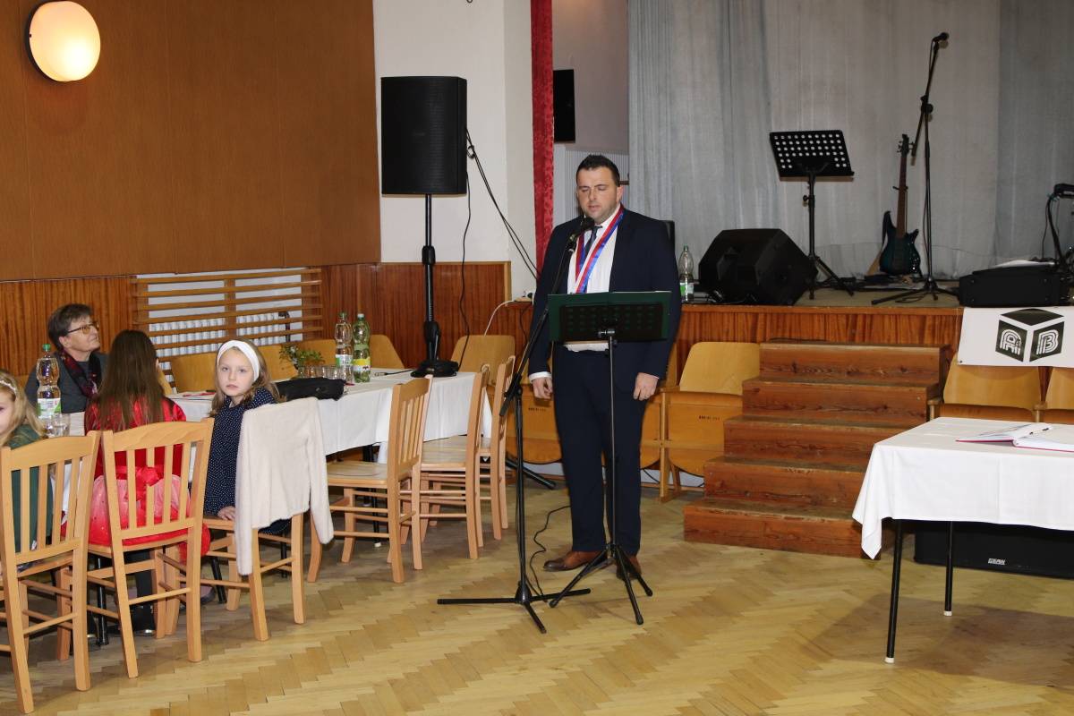 Vítání  nových občánků spojené se sousedským posezením