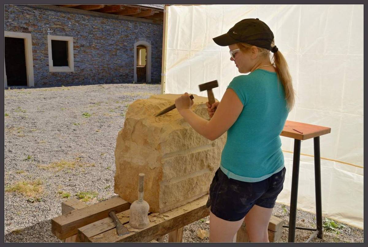 9. KAMENOSOCHAŘSKÉ SYMPOZIUM - Zbraslavice 19.06.2017-23.06.2017 - foto, video