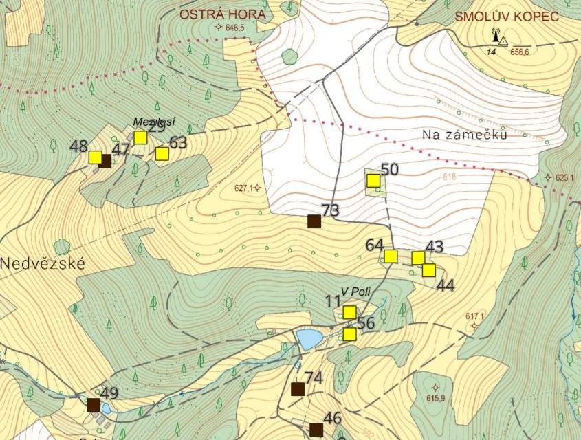 Podle oznámení spol. ČEZ Distribuce dojde v příštích dnech v Kounově ke dvěma lokálním odstávkám elektrické energie. V pátek 28.2. od 7:30 do 13:30 - odběrná místa Kounov č.p. 29, 48, 63. V pondělí 10.3. od 10 do 12:30 - odběrná místa Kounov č.p. 11, 29, 43, 44, 48, 50, 56, 63, č.ev. 64. V oznámení na 10.3. je uveden dům Rozkoš 43, ale podle polohy se domníváme, že má být správně Kounov 43. Kromě toho výpadek nejspíše postihne také domy Kounov 47 a 73, které leží ve vypínané oblasti a v oznámení nejsou uvedeny. Domy postižené plánovaným odpojením elektřiny jsou vyznačeny žlutě na připojené mapce