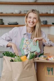 Jitka Nováčková je hlavní ambasadorkou nové služby i proto, že vzhledem ke společnému soužití s bývalým finským fotbalistou Timem Sparvem má blízko nejen k severské kultuře a tamnímu jídlu. Navíc s Yummy sdílí i stejné hodnoty týkající se udržitelnosti.