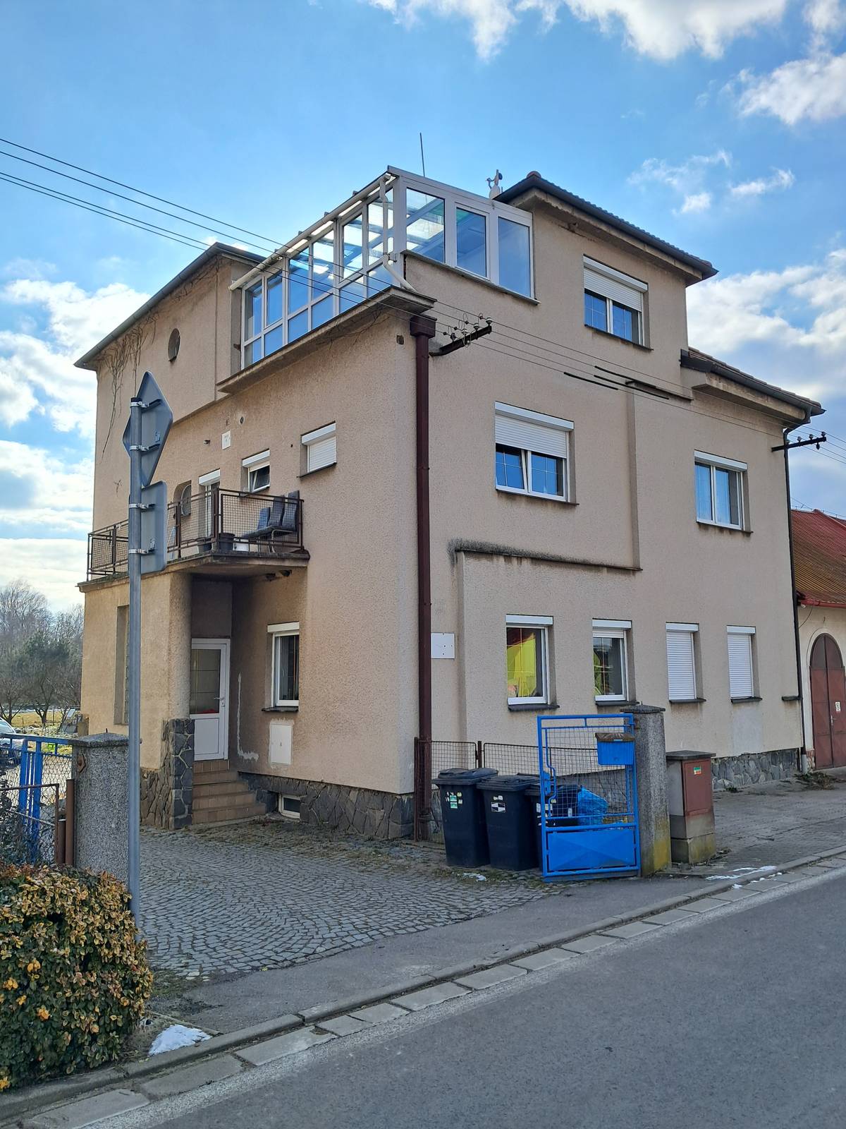 V sobotu 12. 4. 2025 se bude konat místní referendum ve věci čerpání úvěru na pořízení budovy čp 50. Více informací o vyhlášení zde.