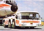 Existovaly i modely se sníženou a předsunutou kabinou. Asi nejznámější variací je T815 TPL, která vznikla na konci 80. let v pouze pěti kusech a byla schopná tlačit nebo táhnout až 400tunové letadlo.