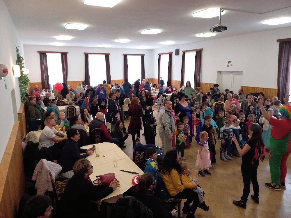 Tradiční maškarní rej s Kájou Veřtatem