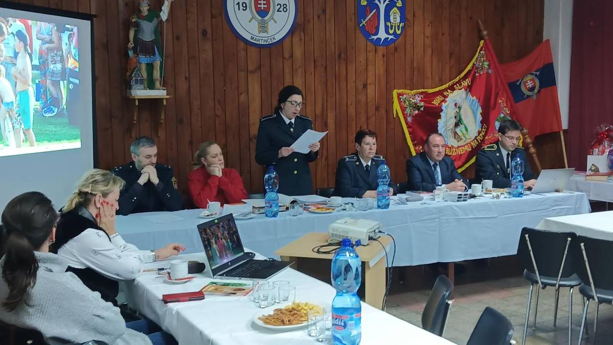 Dňa 22.02.2025 o 17:00 hod sa v sále KD Martinček konala výročná členská schôdza DHZ.   Zápisnicu zo schôdze nájdete v časti zápisnice a uznesenia.