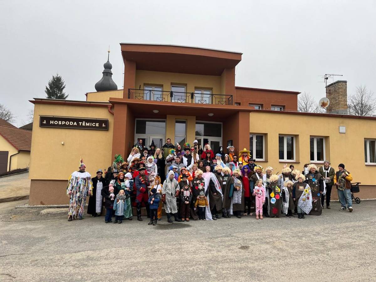 3. ročník masopustního průvodu v Těmicích