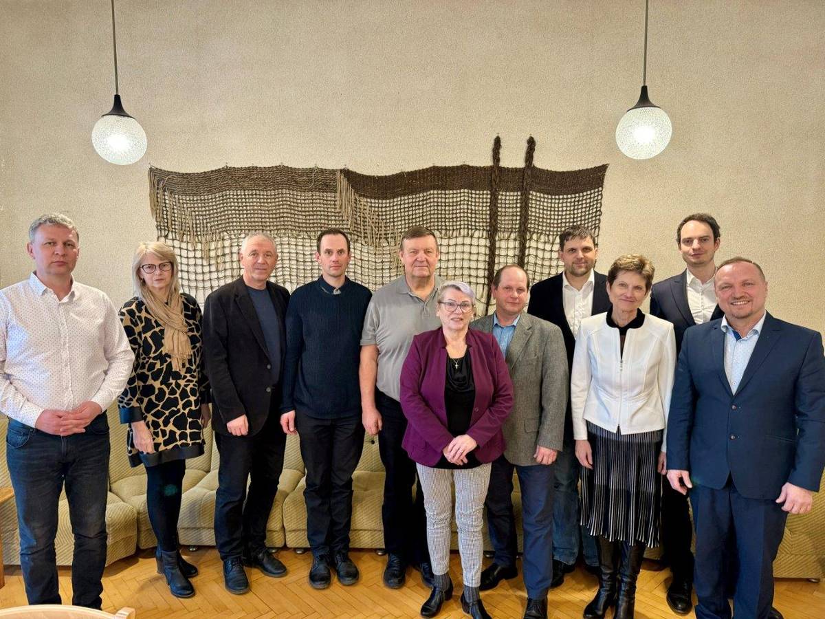 Ve čtvrtek 6. března 2025 nás v Mikroregionu Malá Haná a obci Cetkovice navštívil ministerstvo životního prostředí Petr Hladík.