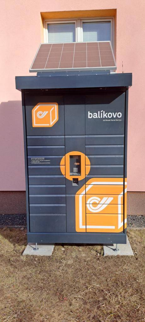 Slovak Parcel Servis uvádza nový balíkový box, ktorý bol nedávno umiestnený pri Obecnom úrade v Podturni. Tento box poskytuje pohodlné a rýchle riešenie pre doručovanie a vyzdvihovanie zásielok pre obyvateľov.