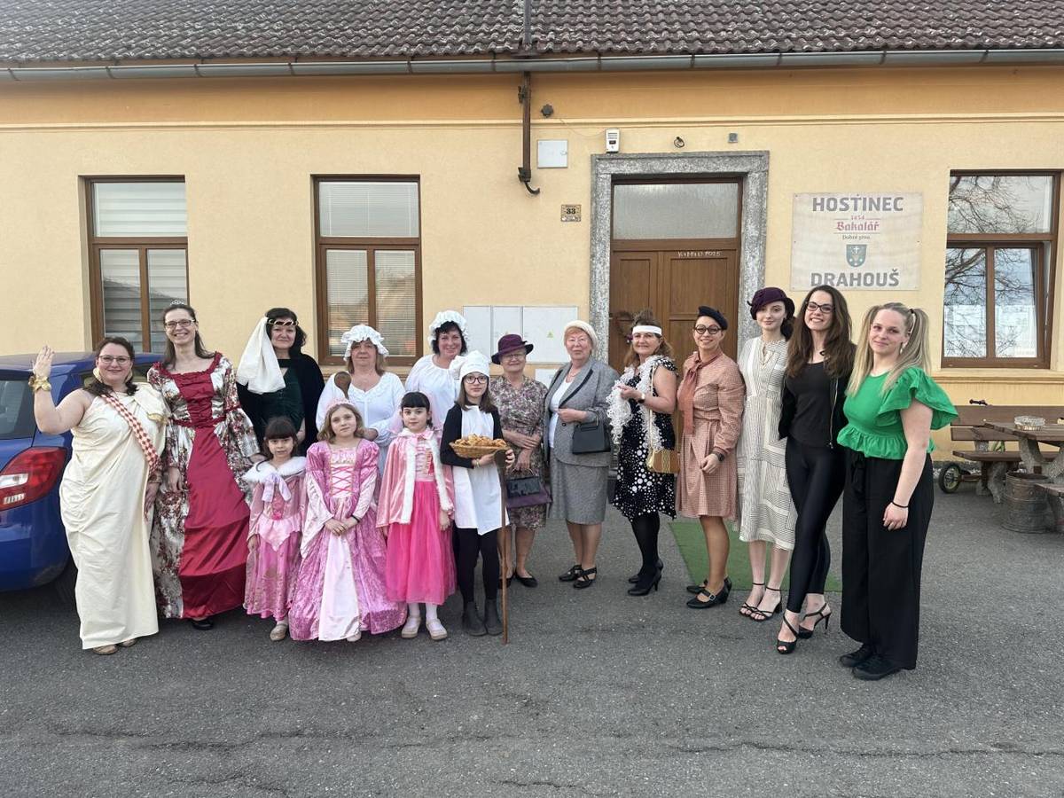 Tak jako již tradičně jsme i letos oslavili Mezinárodní den žen.