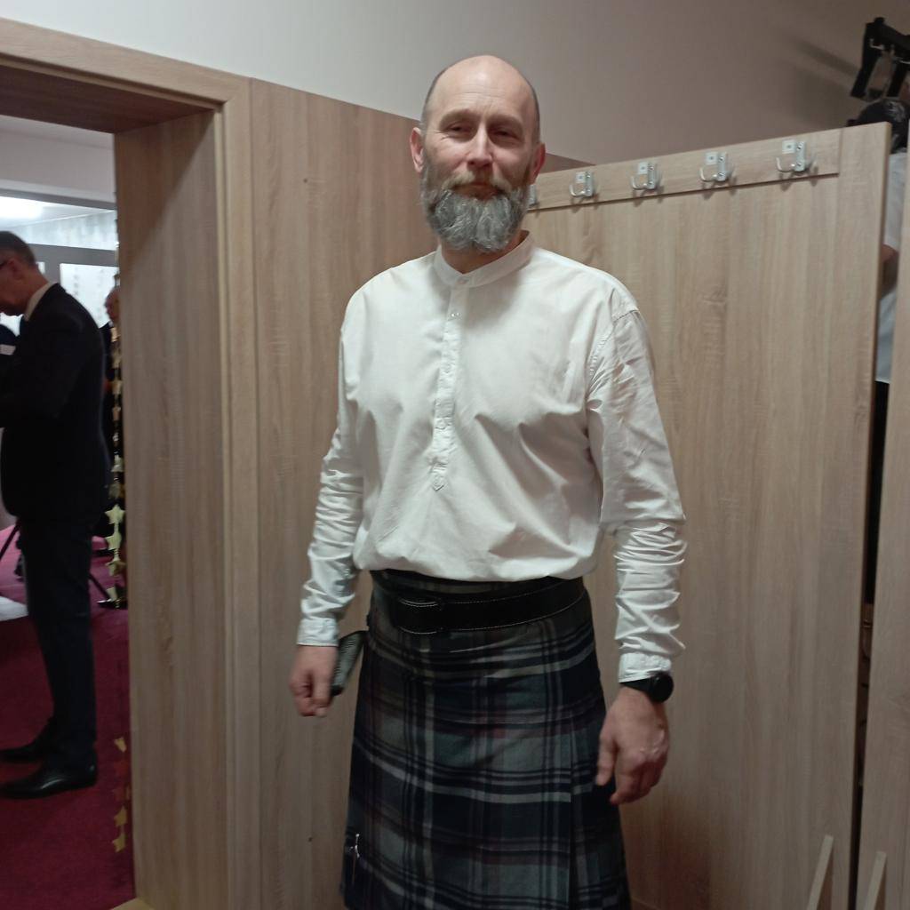 18.01.2025 od 20:00 hodin obecní ples - prodáno 140 vstupenek, hudba Oáza, večeře hovězí líčka a pro vegetariány grilované haloumi, zábava do 4:30 ráno