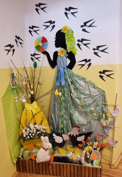 Milí rodičia, milí priatelia prosíme Vás o pomoc pri hlasovní v súťaži "Jar na škole", do ktorej sa zapojila naša materská škola.  https://talentagent.sk/detail/10772-jar-v-ms-vysna-sebastova Hlasovať môžete  1. Kliknutím na tlačidlo Hlasuj  - 1x za 5 minút, za jeden klik získate 5 bodov. /zadarmo/ 2. Poslaním SMS v tvare: talent(medzera)SMS ID(číslo pod každou fotografiou) na 7009, za jednu SMS získate 1000 bodov. Cena spätnej SMS správy je 1,60 € s DPH. 3. Kreditom -  dobitím kreditu na stránke http://talentagent.sk/dobitie/kredit - získate vždy toľko bodov, koľko potrebujete bez obmedzení, kredit môžete pridávať 1x za 60 sekúnd.