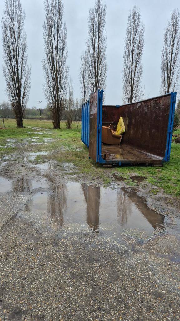 Z dôvodu nepriaznivého počasia sa dnešná brigáda neuskutoční, termín sa posúva o týždeň na sobotu 5.apríla.  Každému vopred ďakujeme!!!