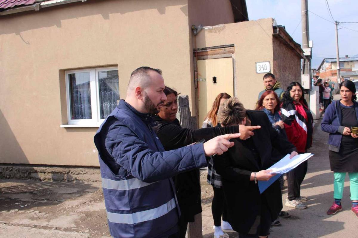 Národný projekt Asistencia obciam s prítomnosťou marginalizovaných rómskych komunít pri usporiadaní právnych vzťahov k pozemkom pod osídleniami.