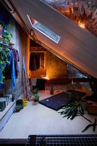 V noci je byt přímo magický.