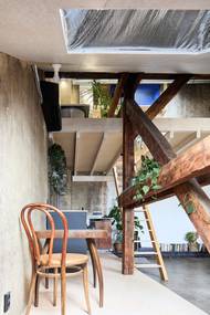 Architekti v podstatě byli sami sobě klienty, což jim dalo obrovskou svobodu napříč celým procesem.