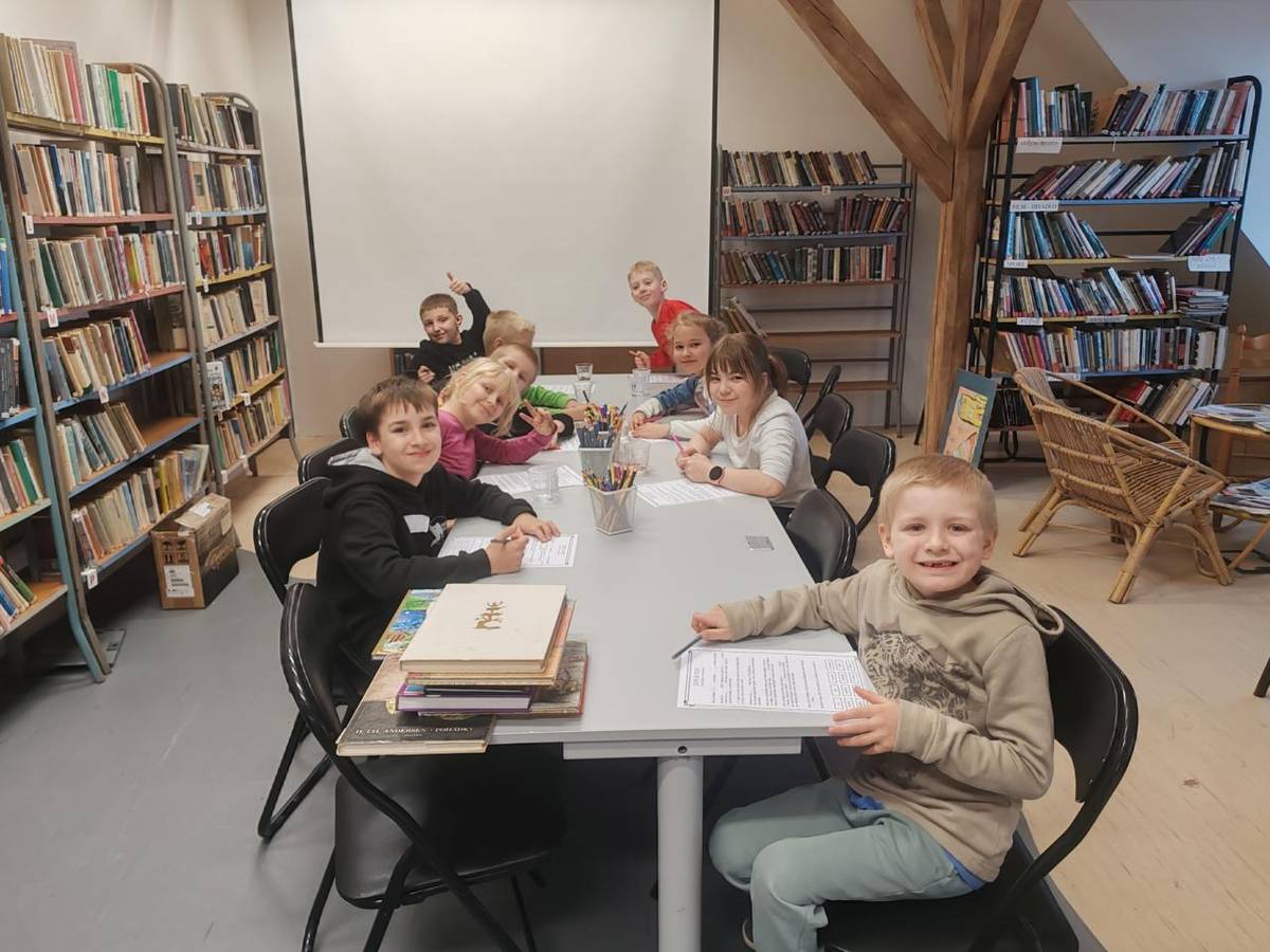 V letošním roce se naše místní knihovna zapojila do celorepublikové akce Noc s Andersenem.