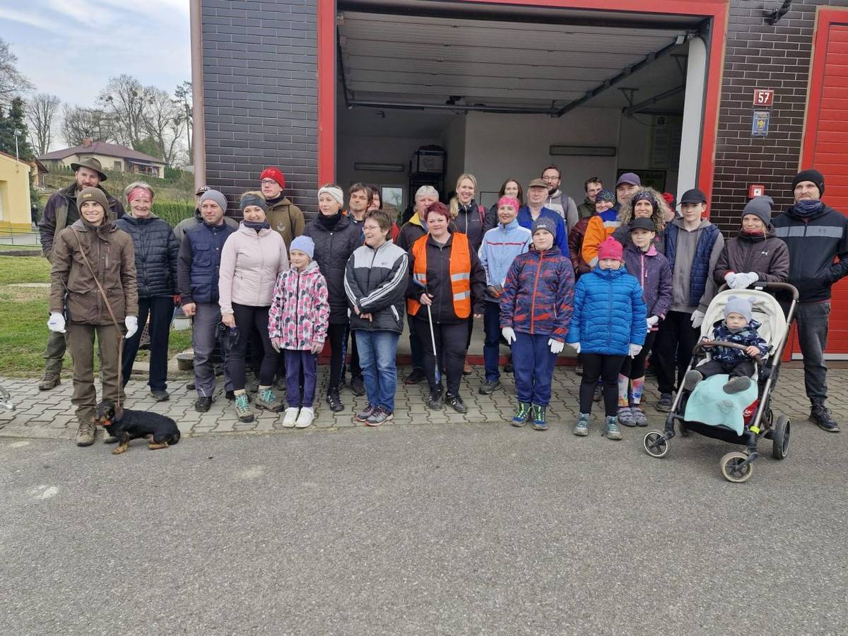 Dne 28. 3. 2025 ve spolupráci Obec Malhotice a SDH Malhotice  proběhla akce "UKLIDÍME ČESKO", úklidu se zúčastnilo 32 dobrovolníků. Sesbíráno bylo 100 kg odpadu