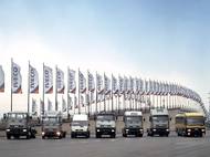 Na oknech několika vozidel můžeme číst titul „Truck of the Year 1992“. Iveco si dávalo záležet i na důstojné prezentaci svých výrobků