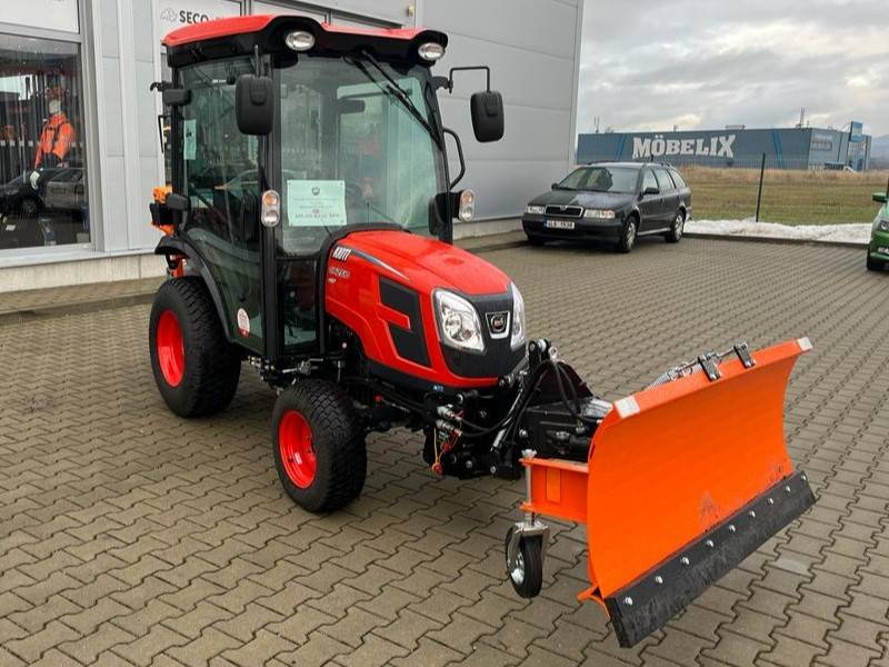 Pro údržbu veřejných prostranství má obce nového pomocníka.