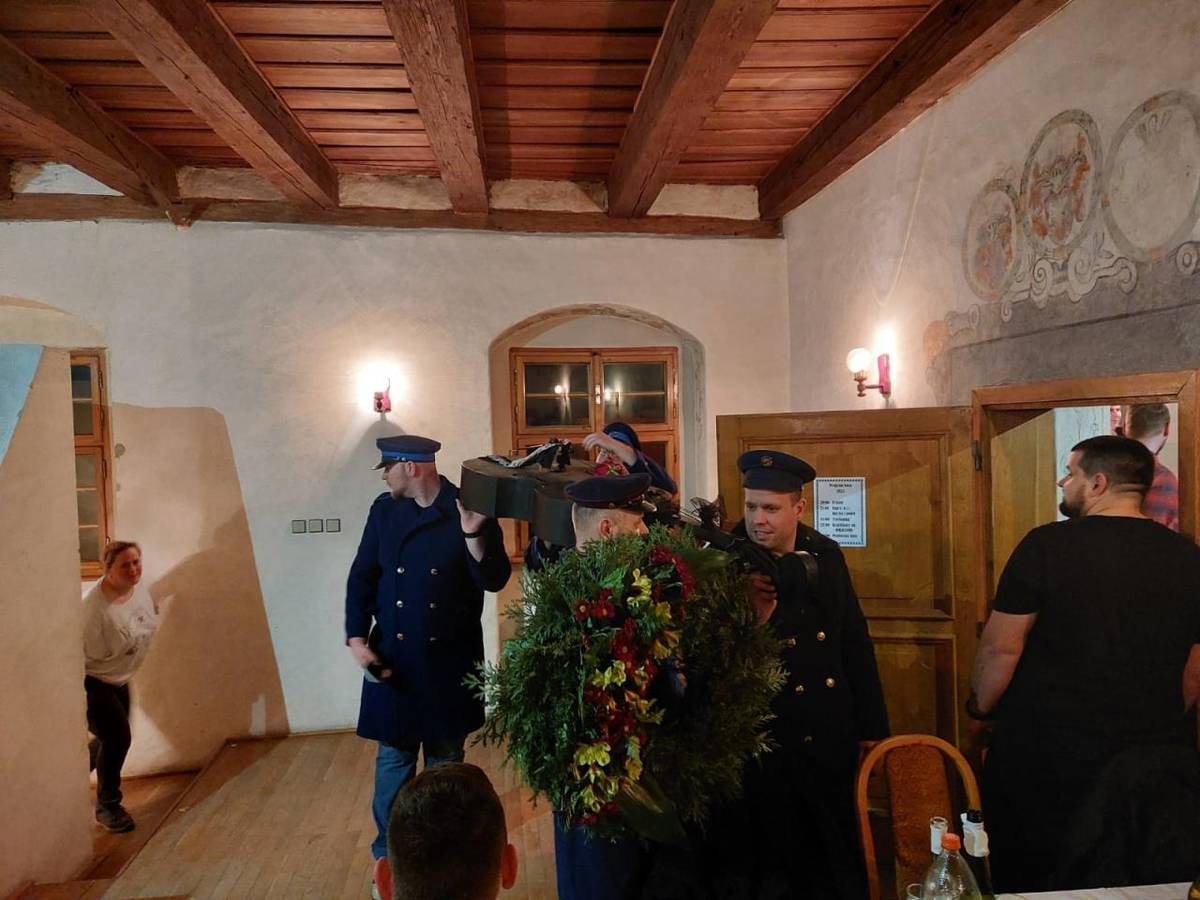 Dne 1. 3. 2025 se uskutečnilo Pochování basy. Hudba k poslechu i tanci, pestrý program a dobrá nálada… to vše přispělo k zakončení masopustu a přivítání jara.