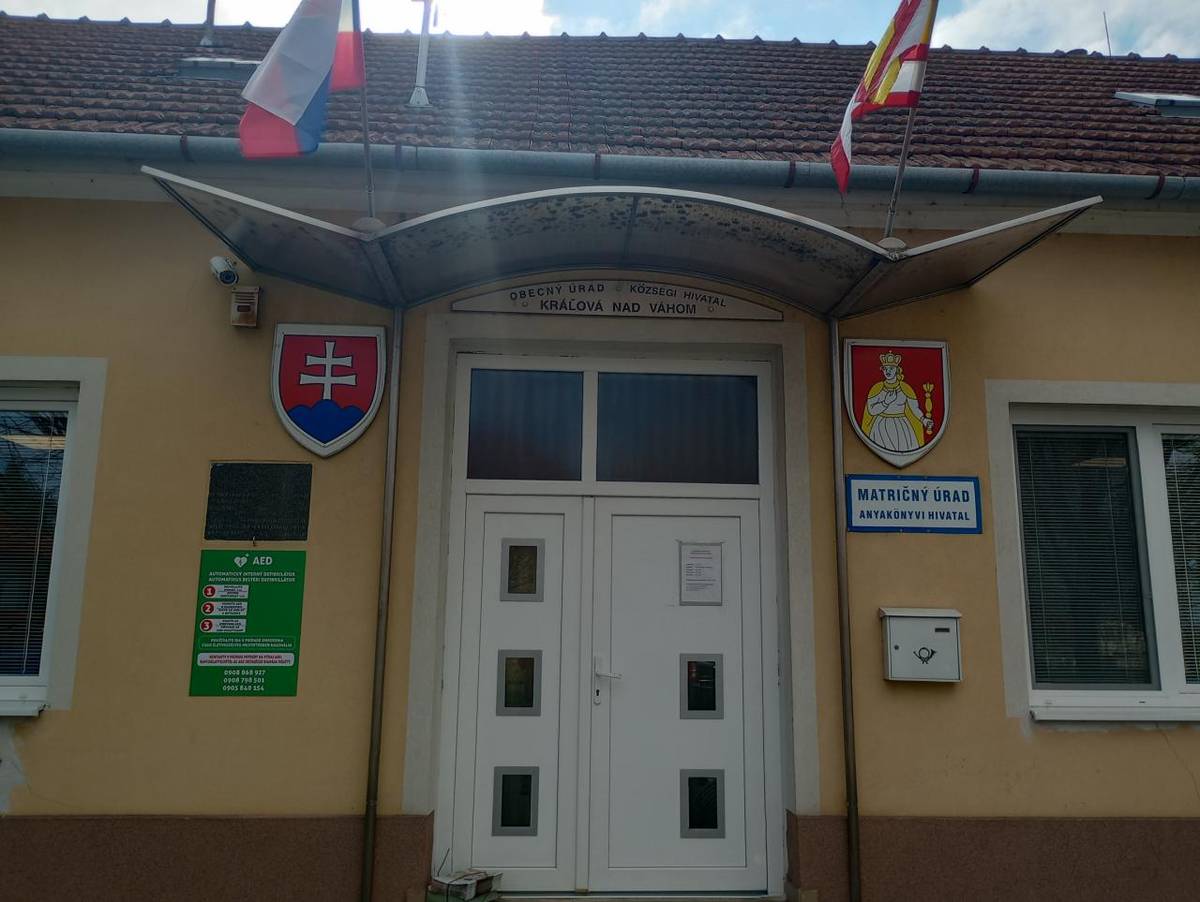 budova v ktorej je umiestnená AED