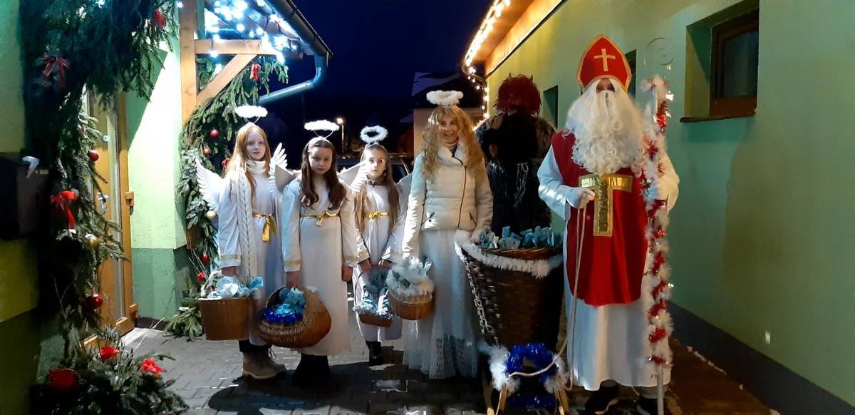 Pečení perníčků - Mikuláš 2024