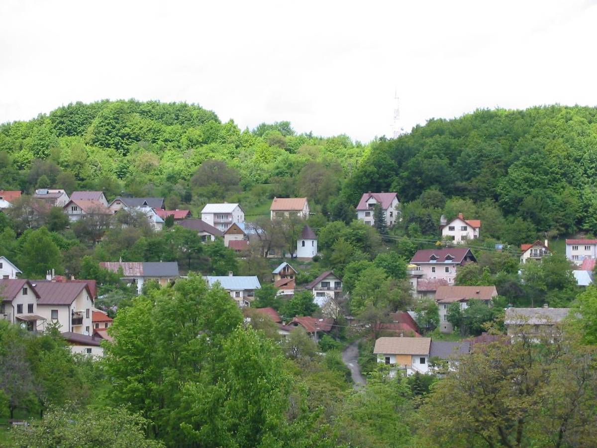 Urbár Horné Pršany-pozemkové spoločenstvo, Horné Pršany 11, 974 05 Horné Pršany Vás pozývame na valné zhromaždenie pozemkového spoločenstva: Urbár Horné Pršany-pozemkové spoločenstvo, ktoré sa uskutoční: v kultúrnom dome obce Horné Pršany, Horné Pršany 11,974 05 Horné Pršany  11.05.2025/ 15,00 hod
