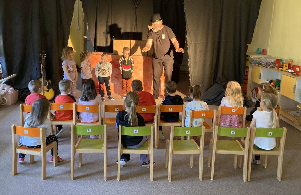 Qvído a strašidelná škola.