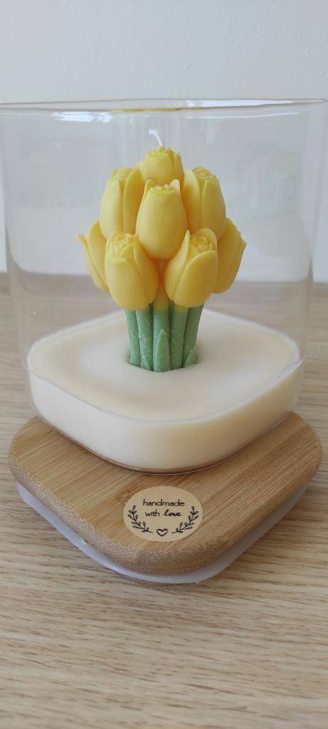 Tvorivé dielne prinášajú našim klientom možnosť kreatívneho zážitku. Skúsia si prácu aj s prírodnými materiálmi, a naučia sa jednoduché techniky. Program prispôsobujeme podľa požiadaviek a kapacitných možností našej dielne.