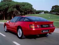 Alpine GTA V6 Turbo se svými výkony mohlo zařadit mezi evropskou automobilovou elitu