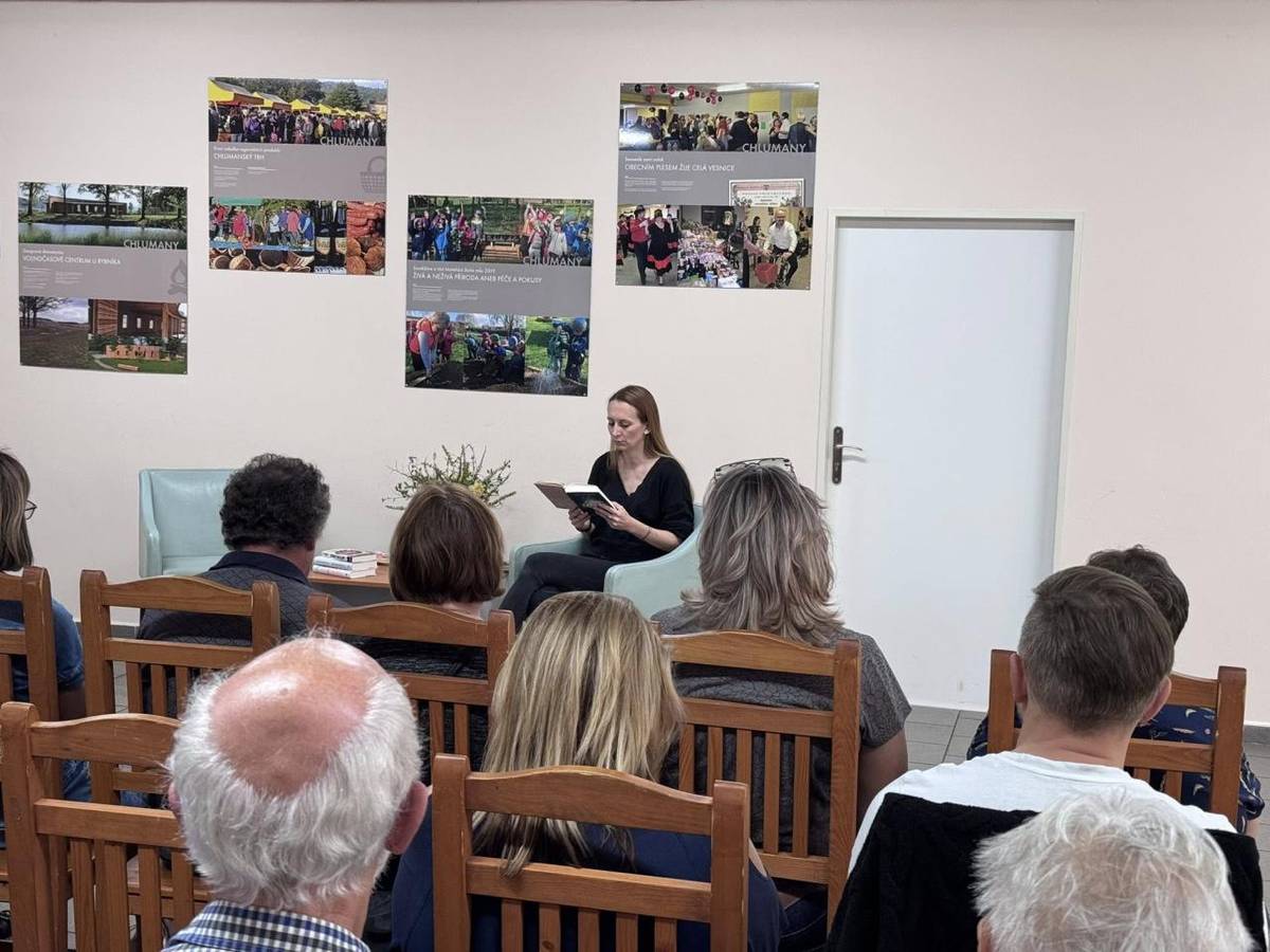 Ve středu 16.4.2025 jsme měli tu čest přivítat již podruhé úžasnou spisovatelku Petru Klabouchovou na inspirativní besedě.