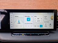 Systém v MG HS je přehledný, nicméně reakce na stisk některé položky v menu by mohly být i rychlejší. Není to ale nic hrozného...